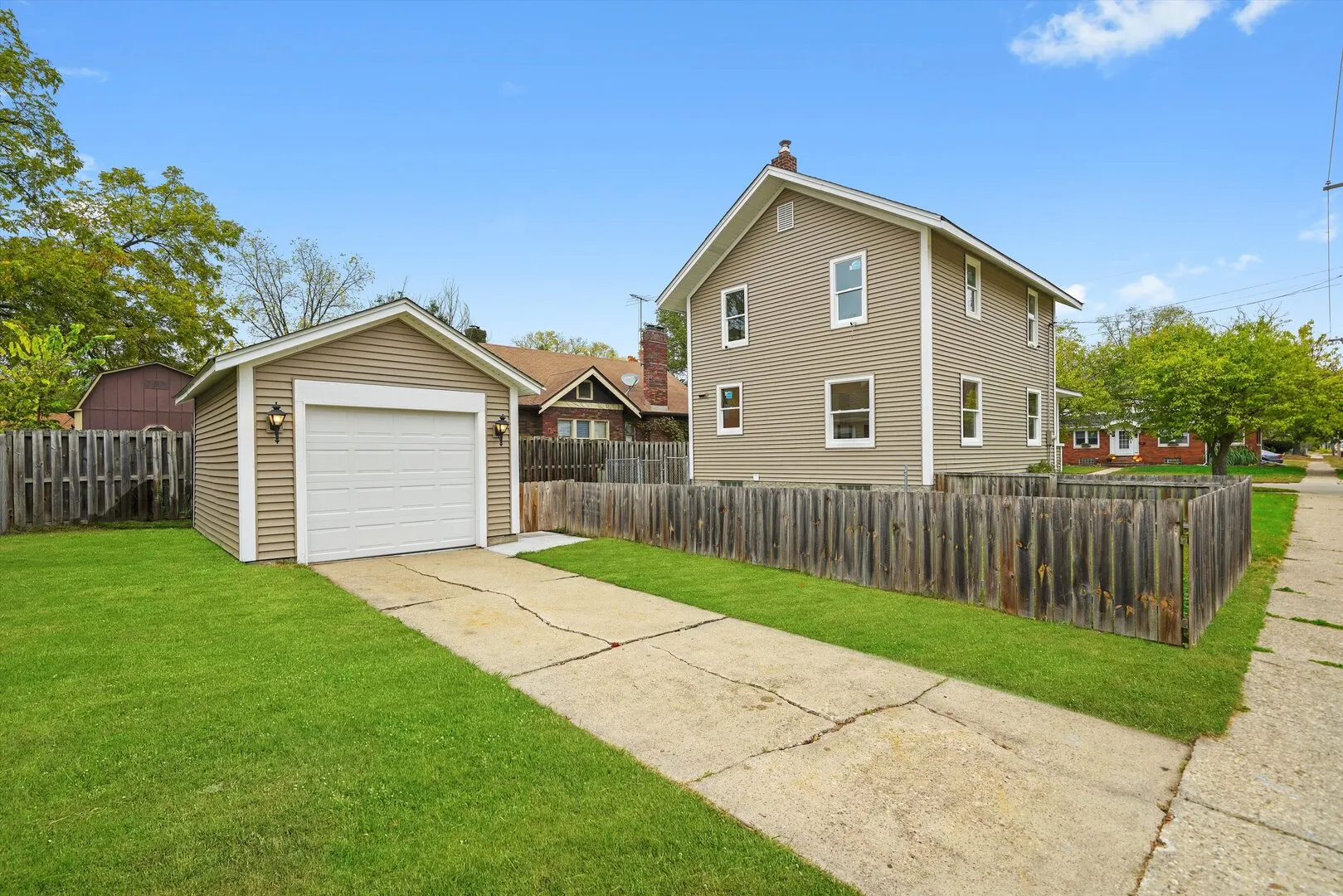 1604 Grant Avenue IL