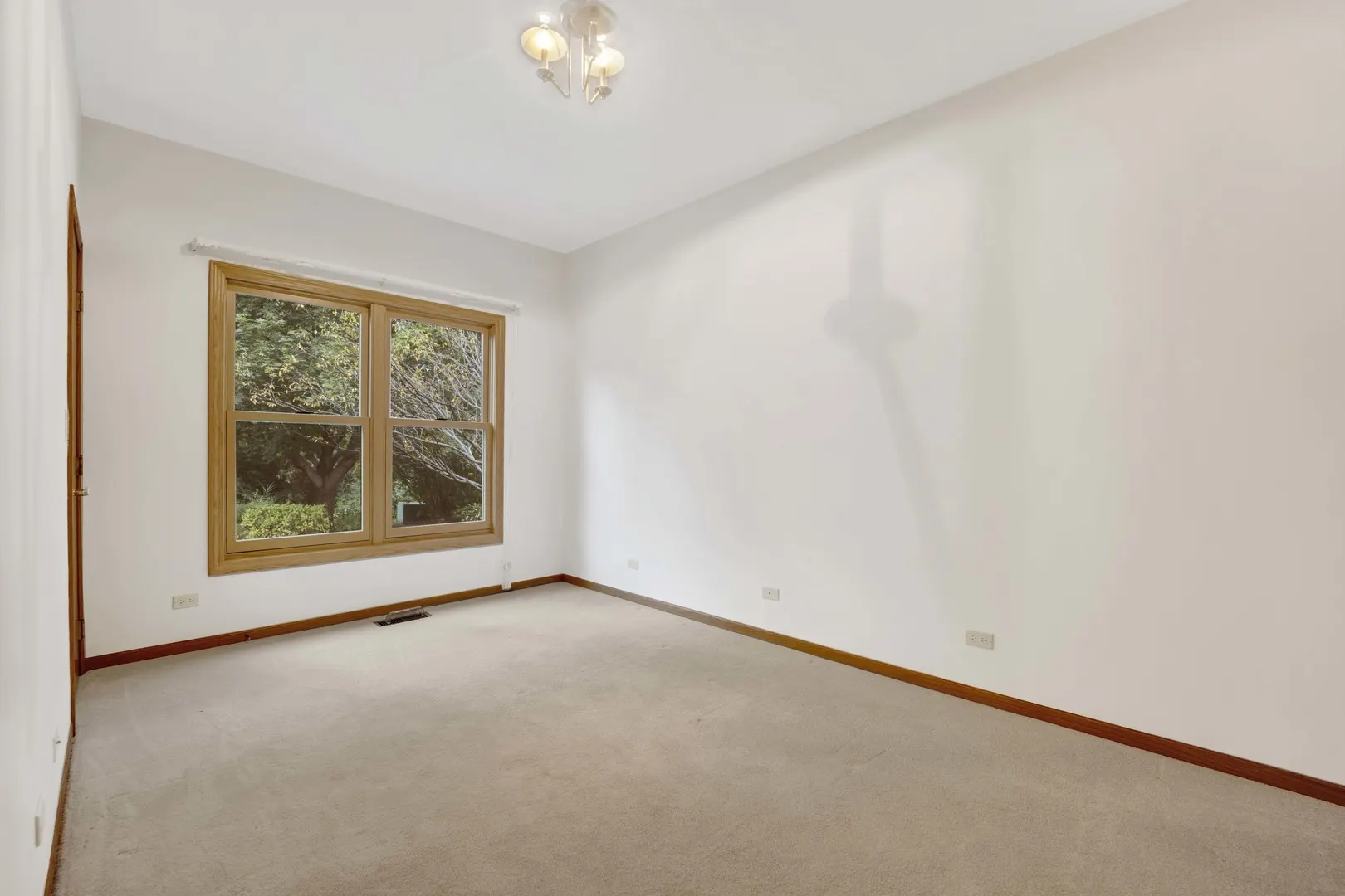 640 Downey Street IL