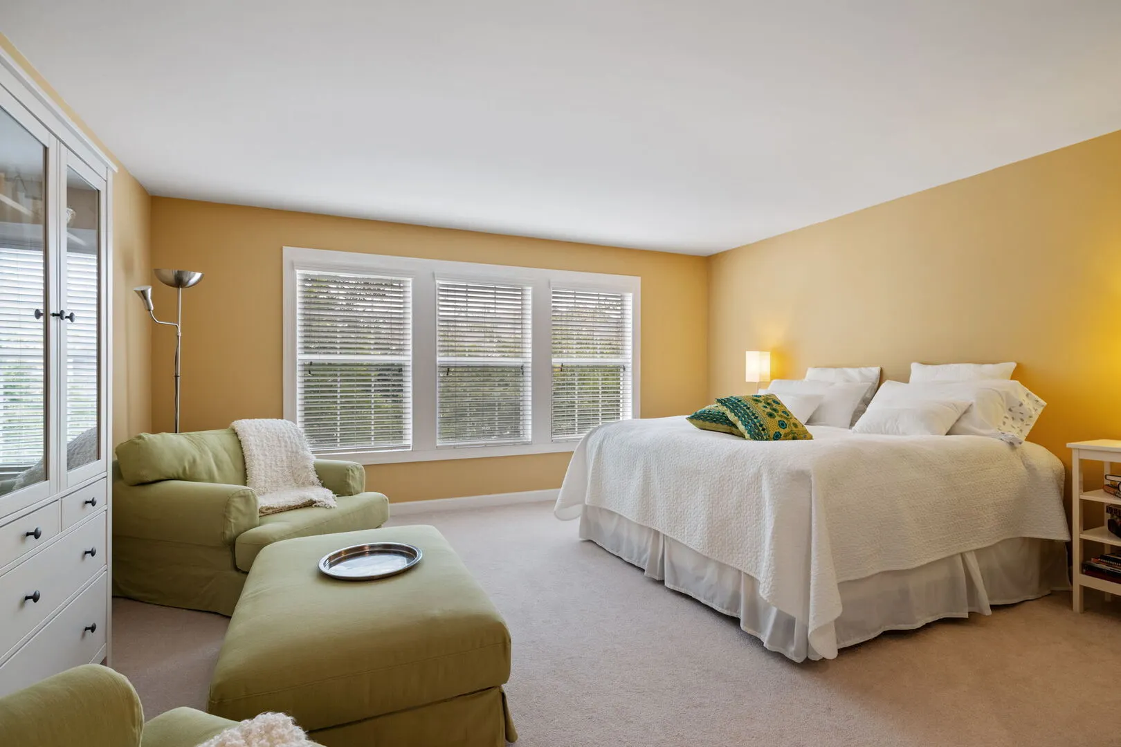 805 Stone Canyon Circle IL