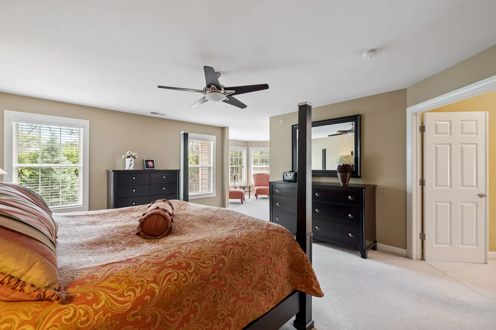 805 Stone Canyon Circle IL