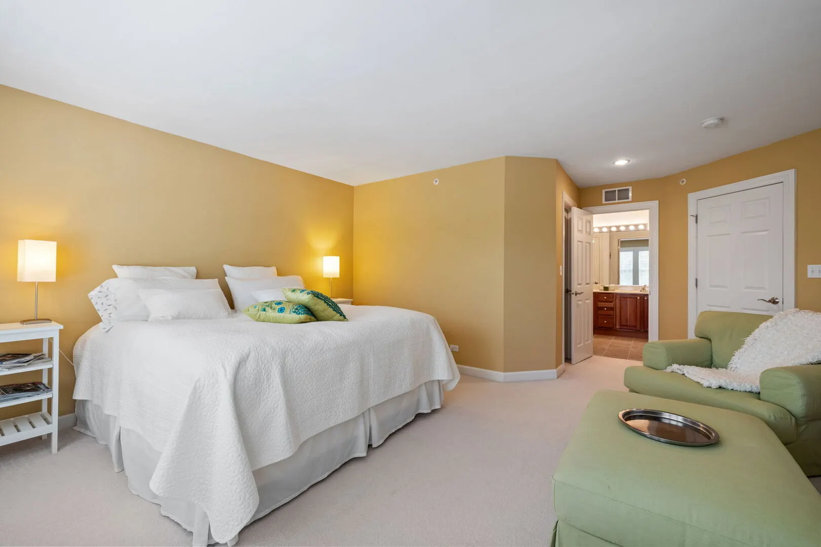 805 Stone Canyon Circle IL