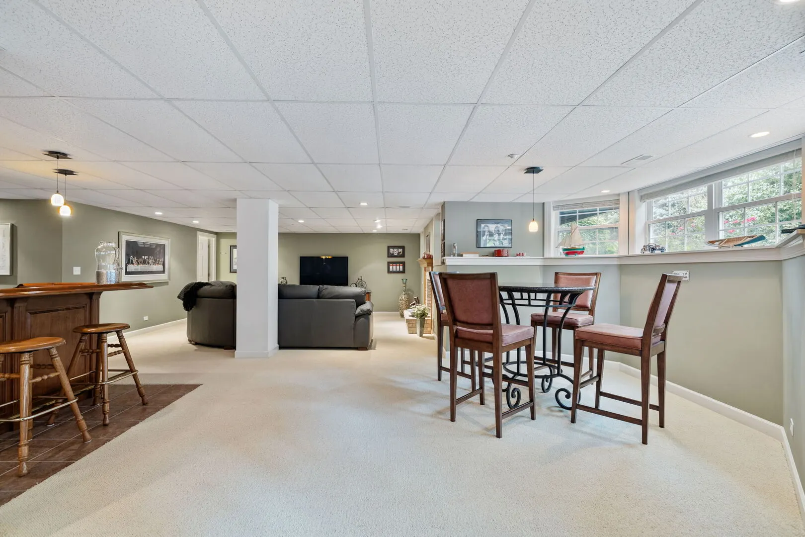 805 Stone Canyon Circle IL