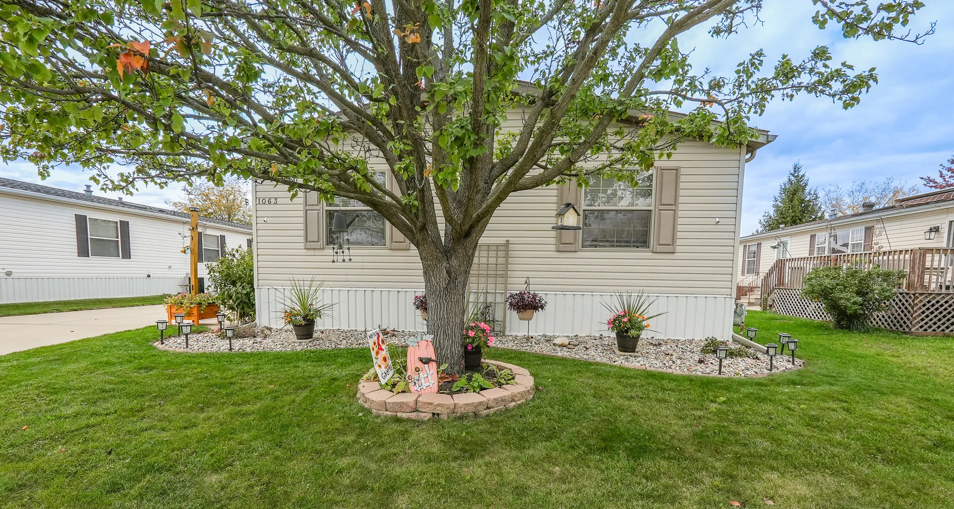 1063 Woodlawn Drive IL