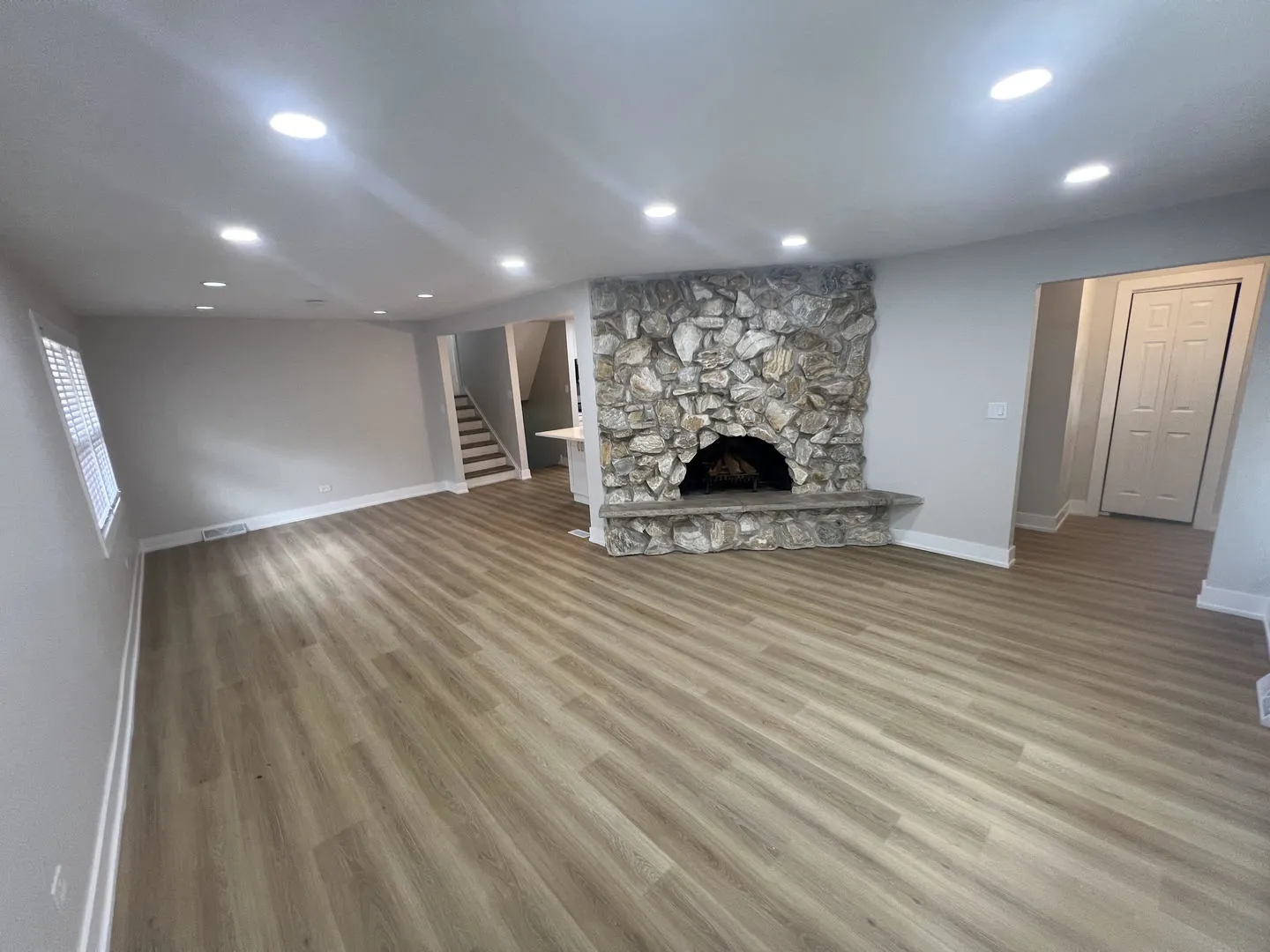15037 Irving Avenue IL