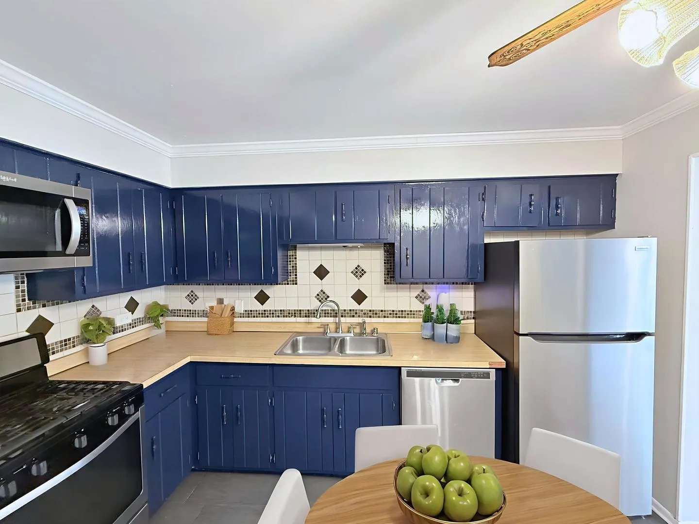13050 S Marquette Avenue 3E IL