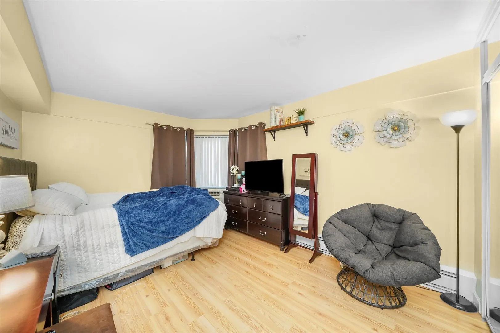 7337 S South Shore Drive 406 IL