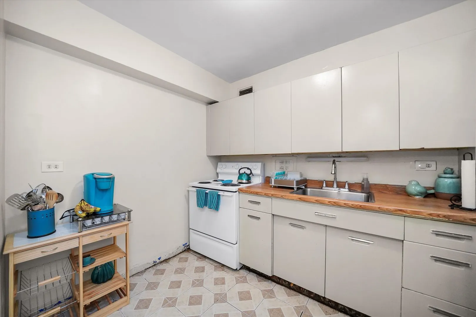 7337 S South Shore Drive 406 IL