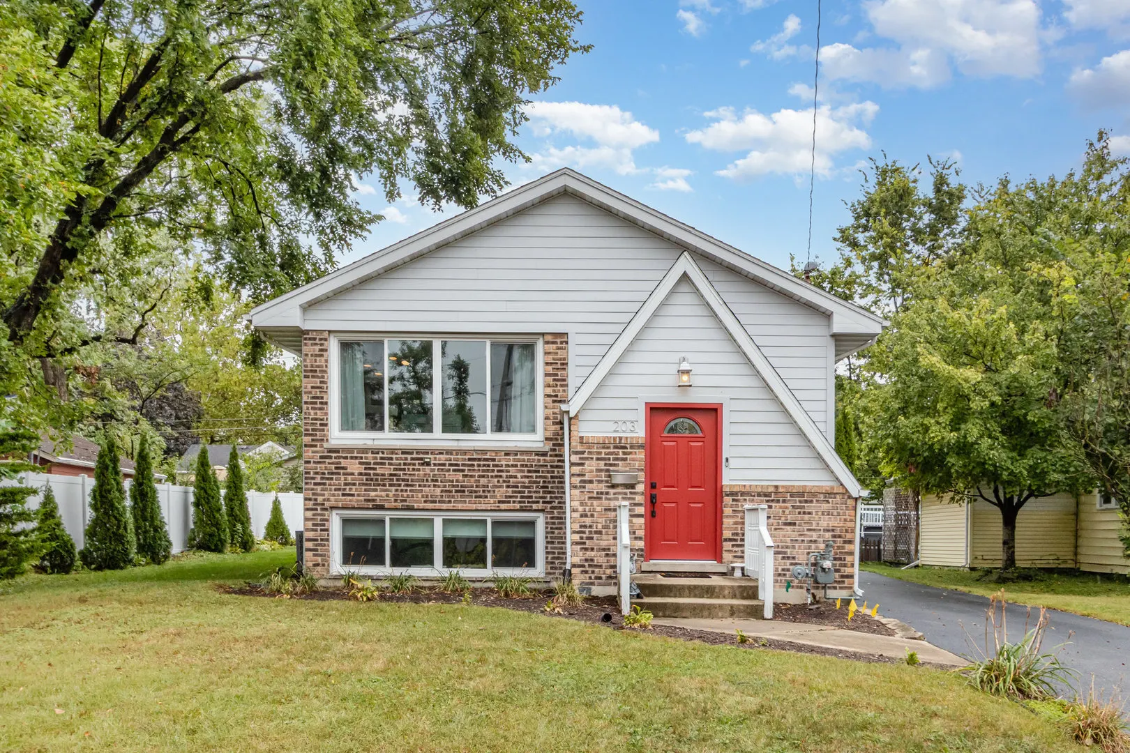 203 Fir Street IL