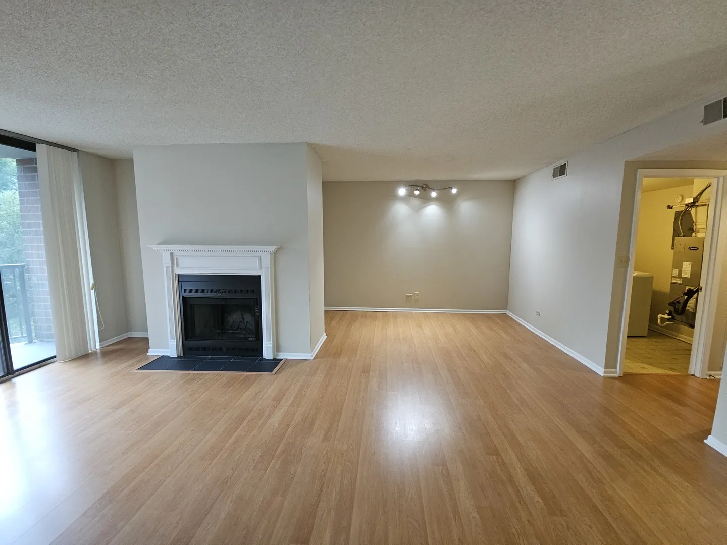 511 Aurora Avenue 414 IL