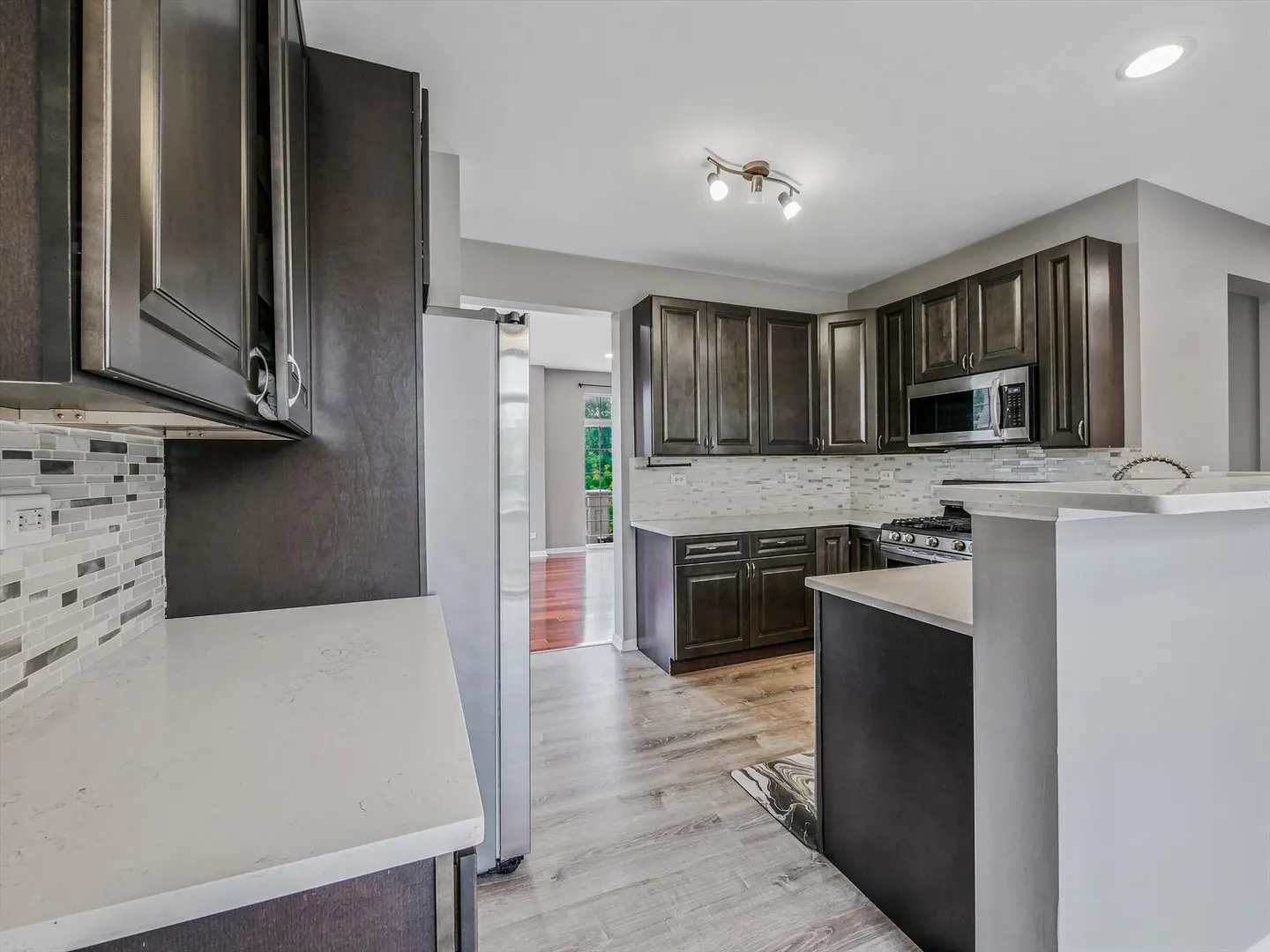 1090 Maubert Court IL