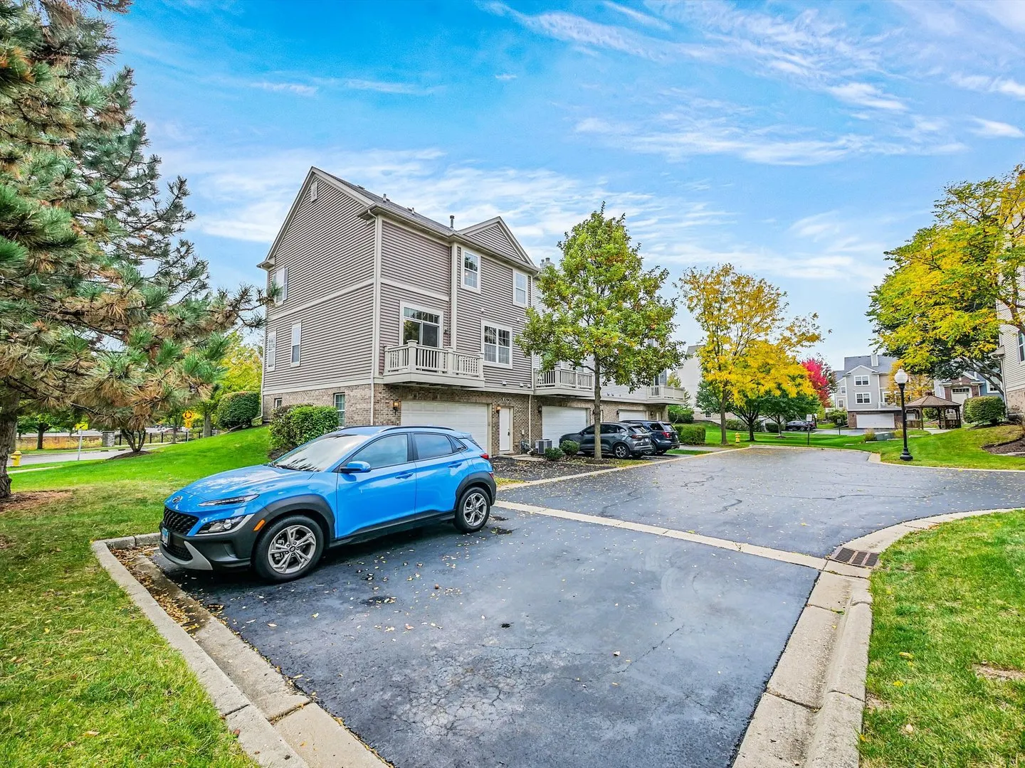 1090 Maubert Court IL