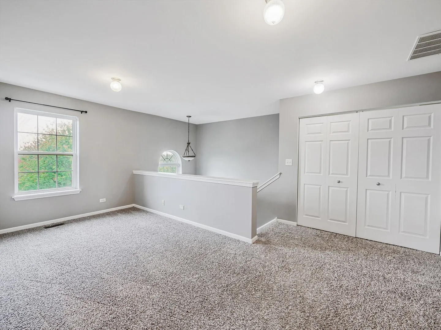 1090 Maubert Court IL