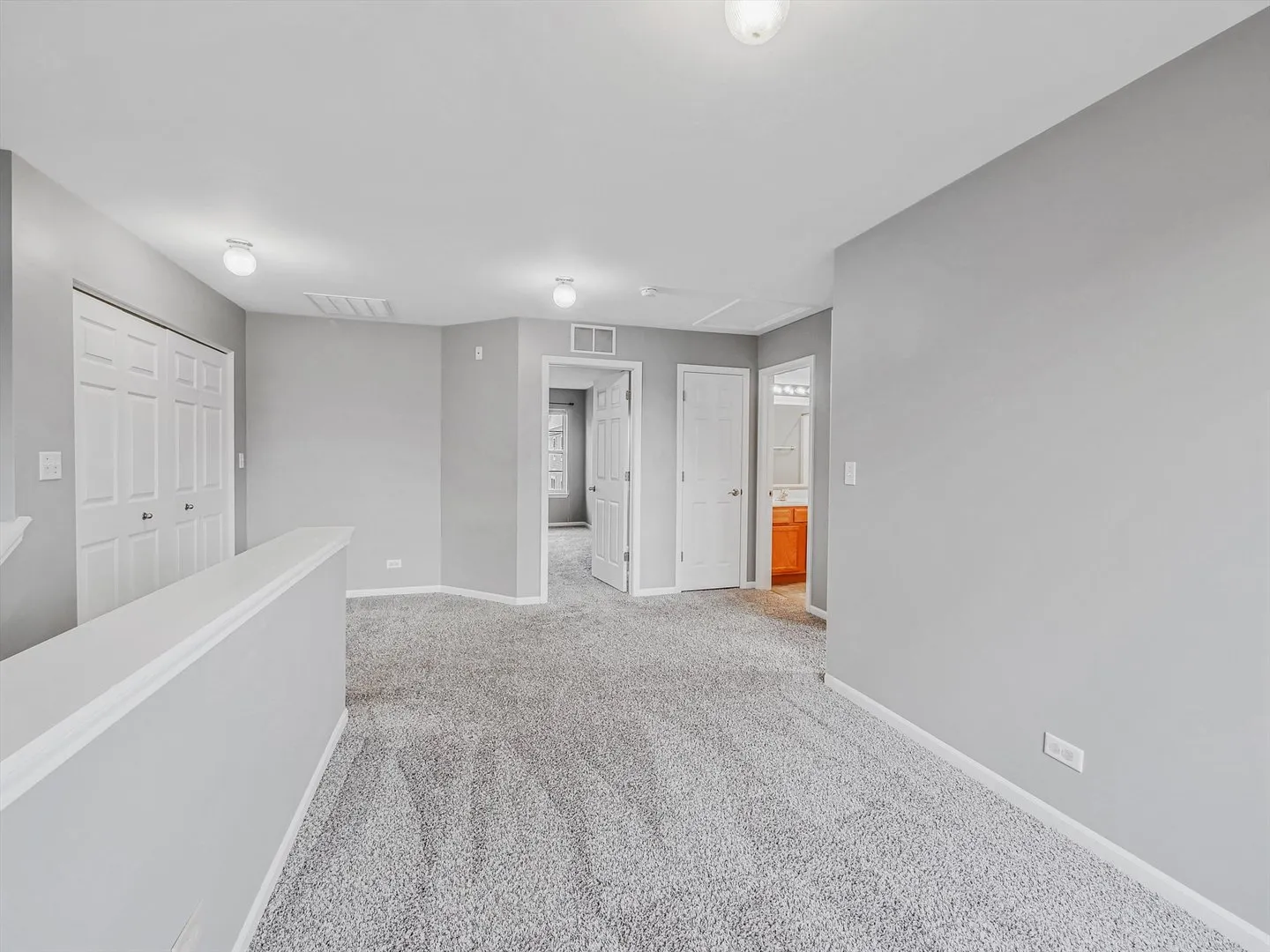 1090 Maubert Court IL