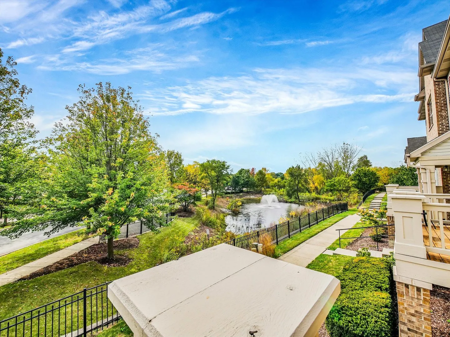 1090 Maubert Court IL