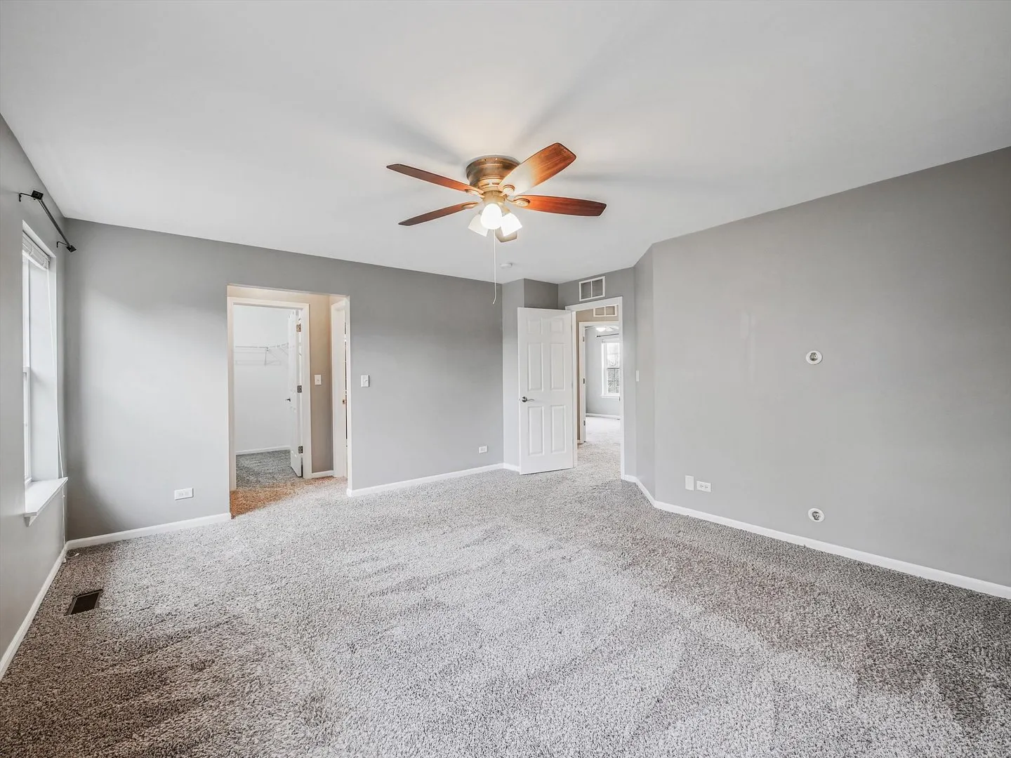 1090 Maubert Court IL
