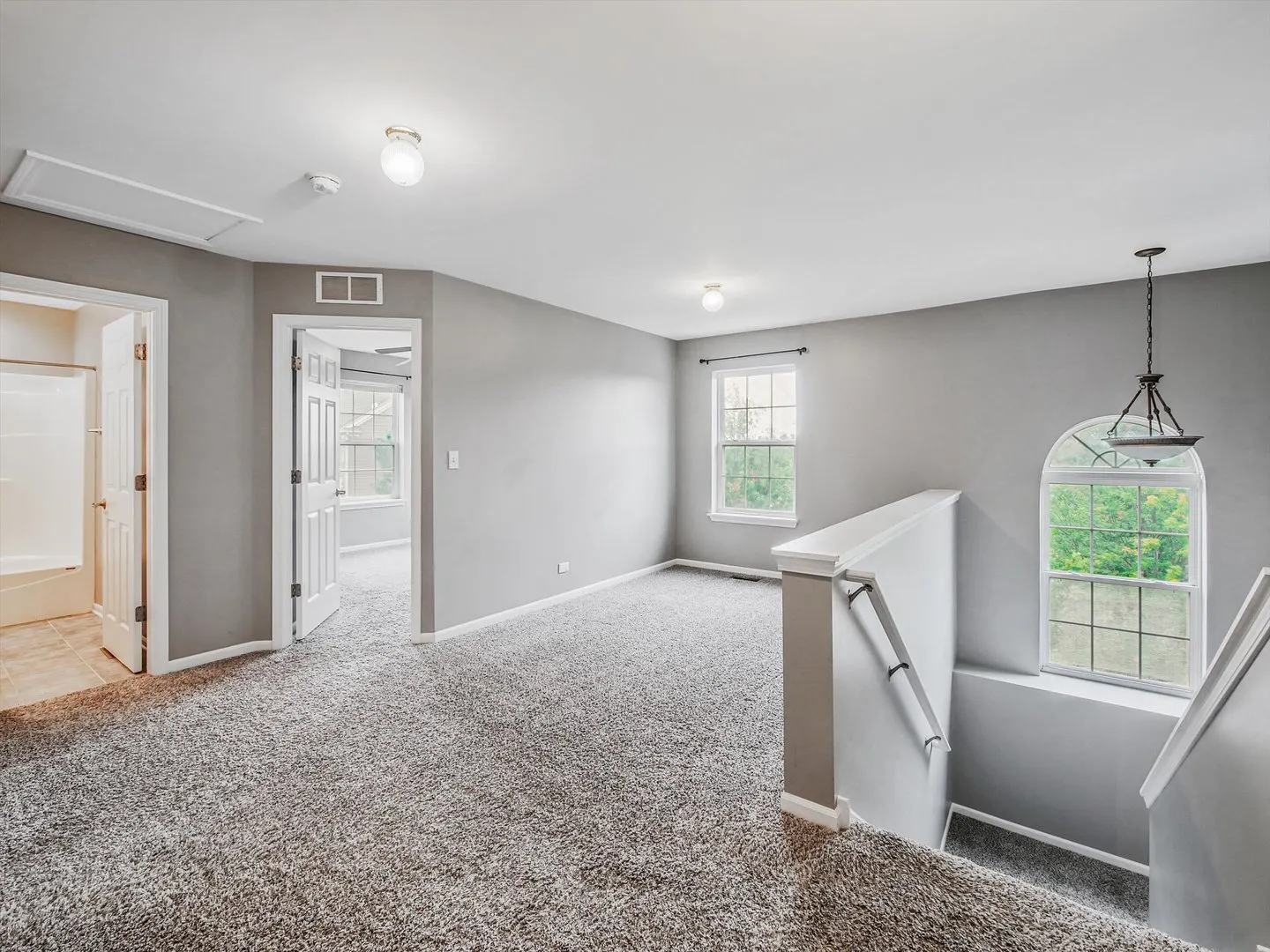 1090 Maubert Court IL
