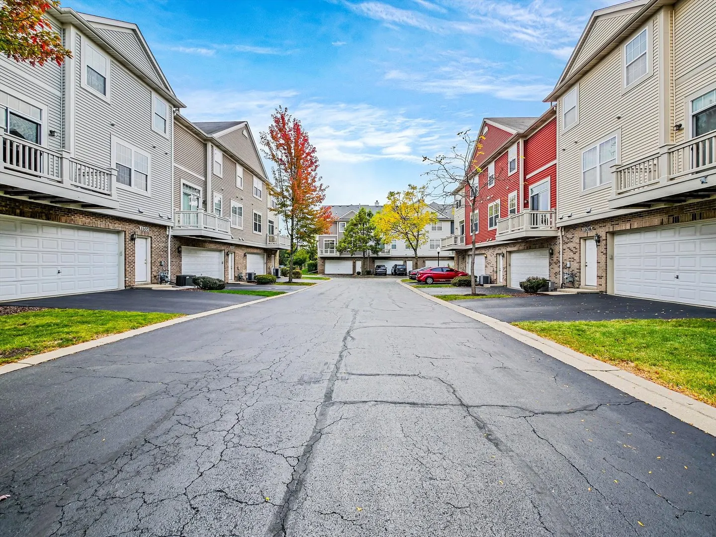 1090 Maubert Court IL