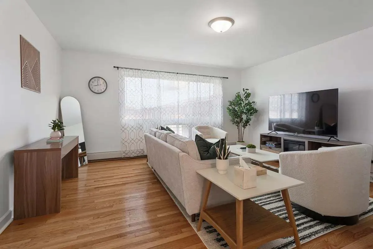 9606 Golf Terrace 2W IL