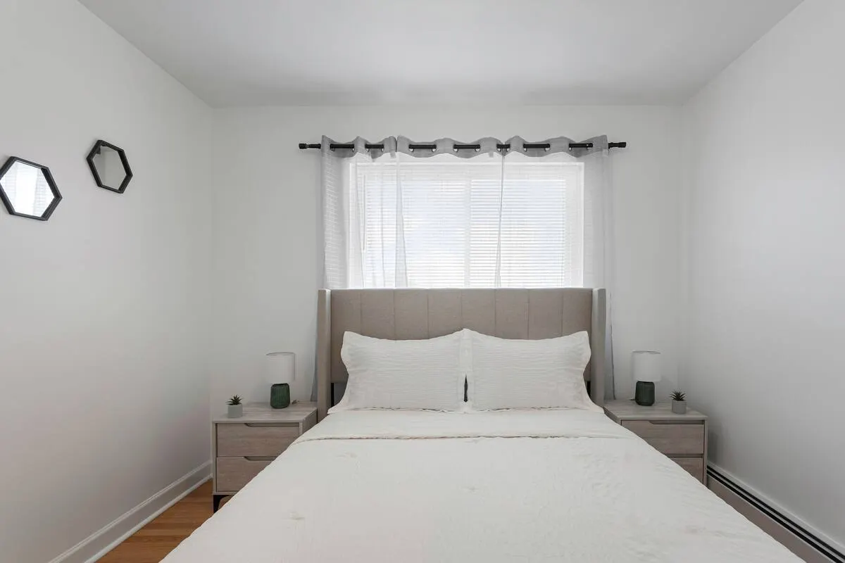 9606 Golf Terrace 2W IL