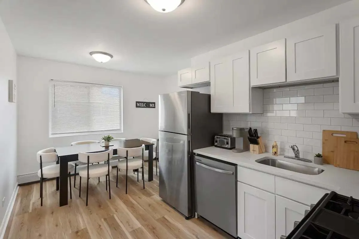 9606 Golf Terrace 2W IL