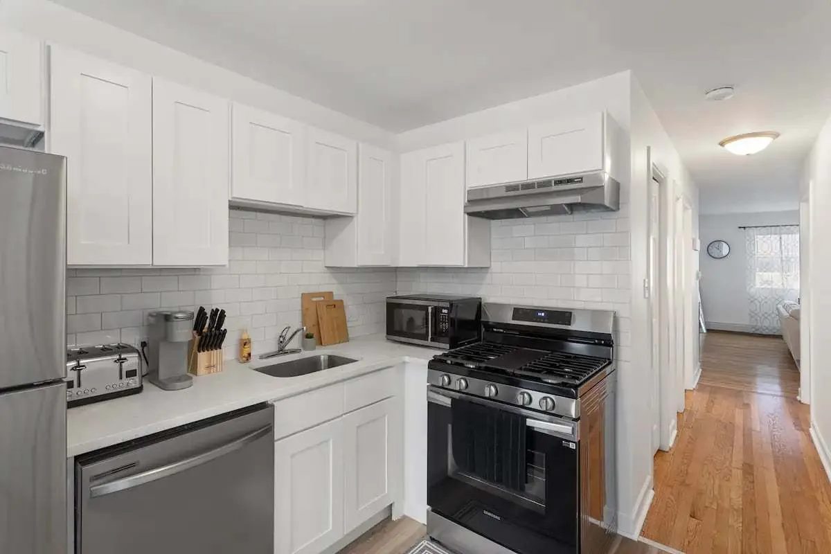 9606 Golf Terrace 2W IL