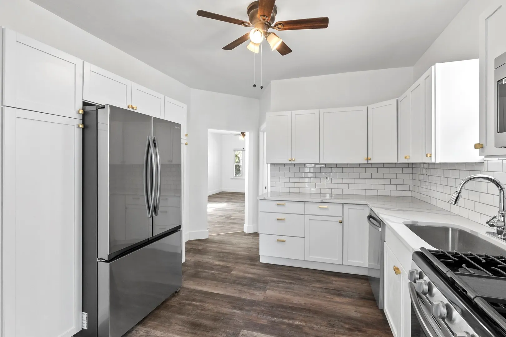 1225 S 49th Court IL