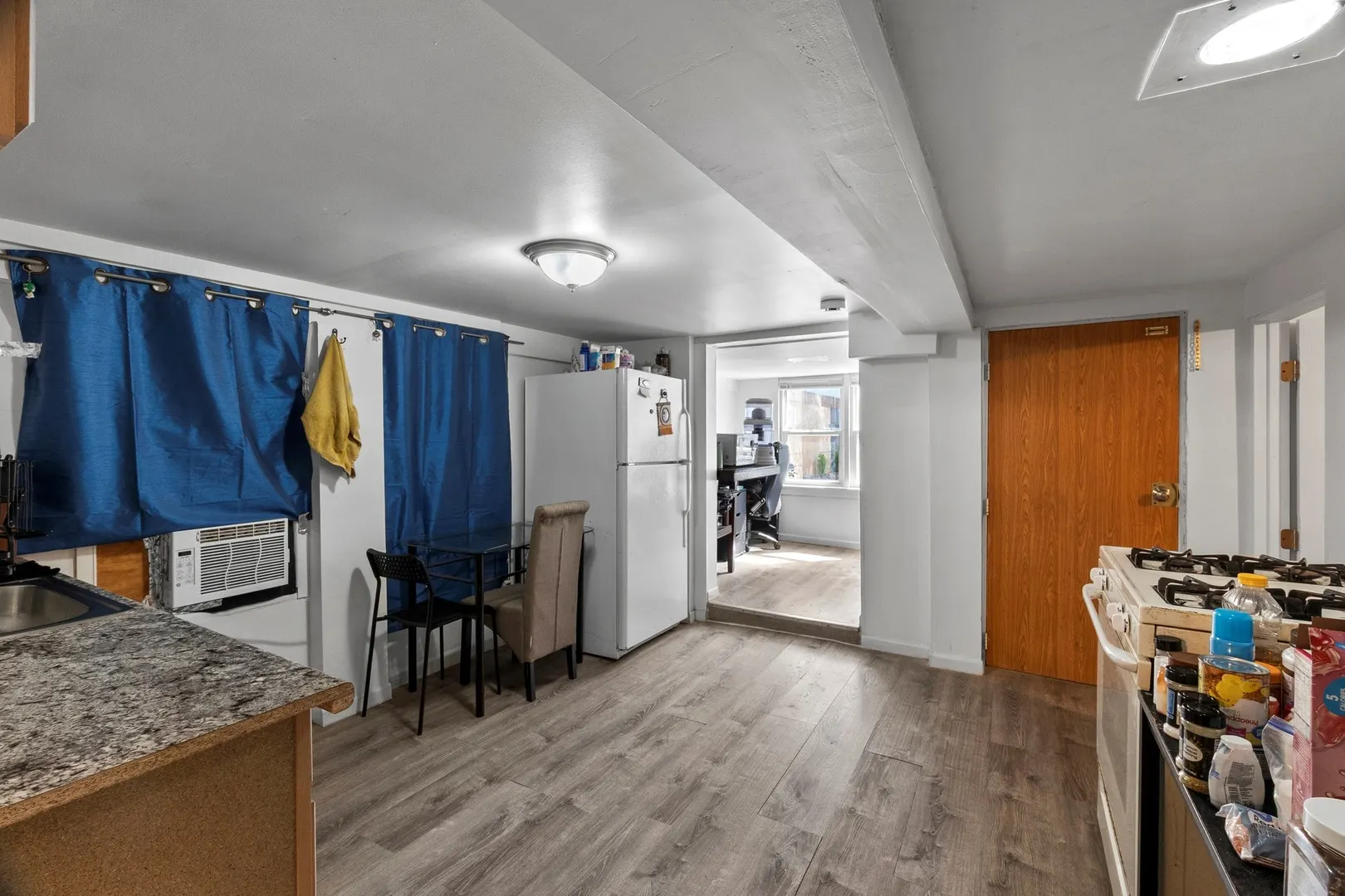 1225 S 49th Court IL