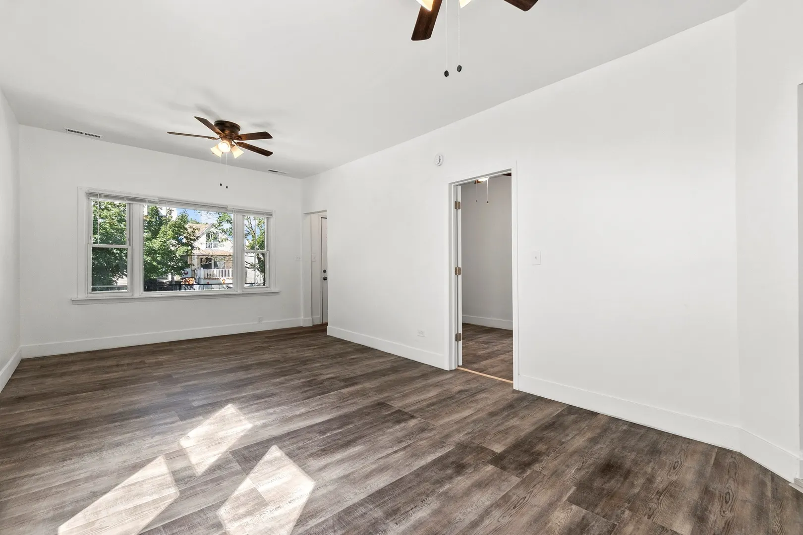 1225 S 49th Court IL