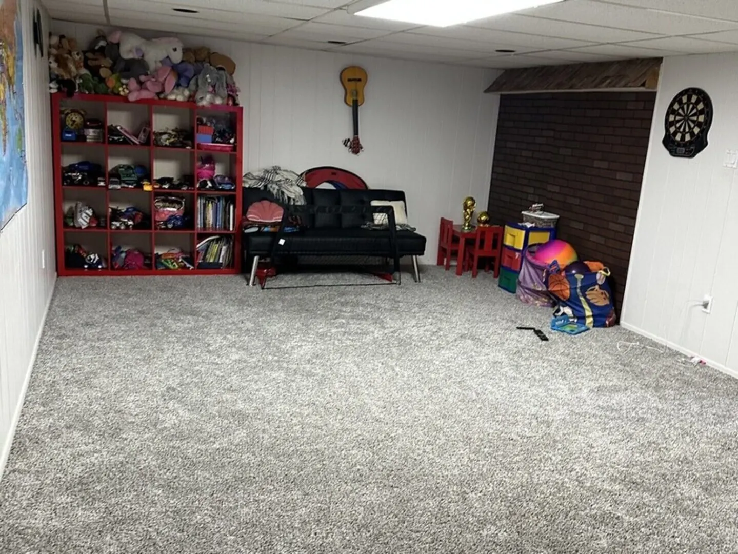 224 OAKWOOD Lane IL