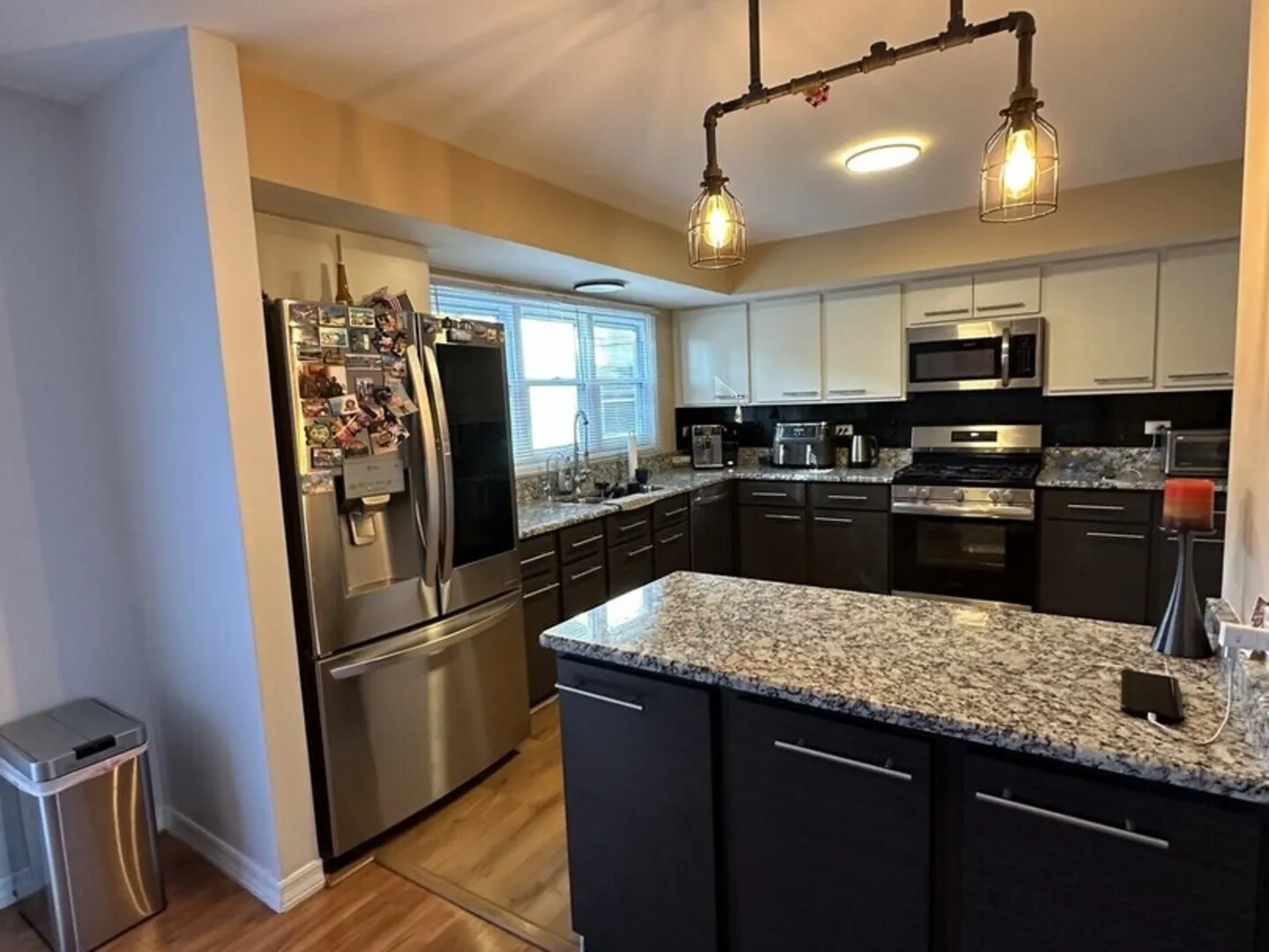 224 OAKWOOD Lane IL