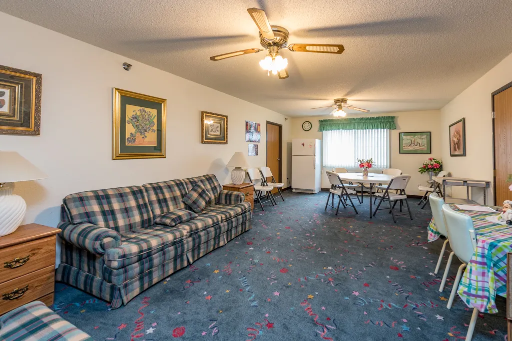 3305 Sunset Avenue 129 IL