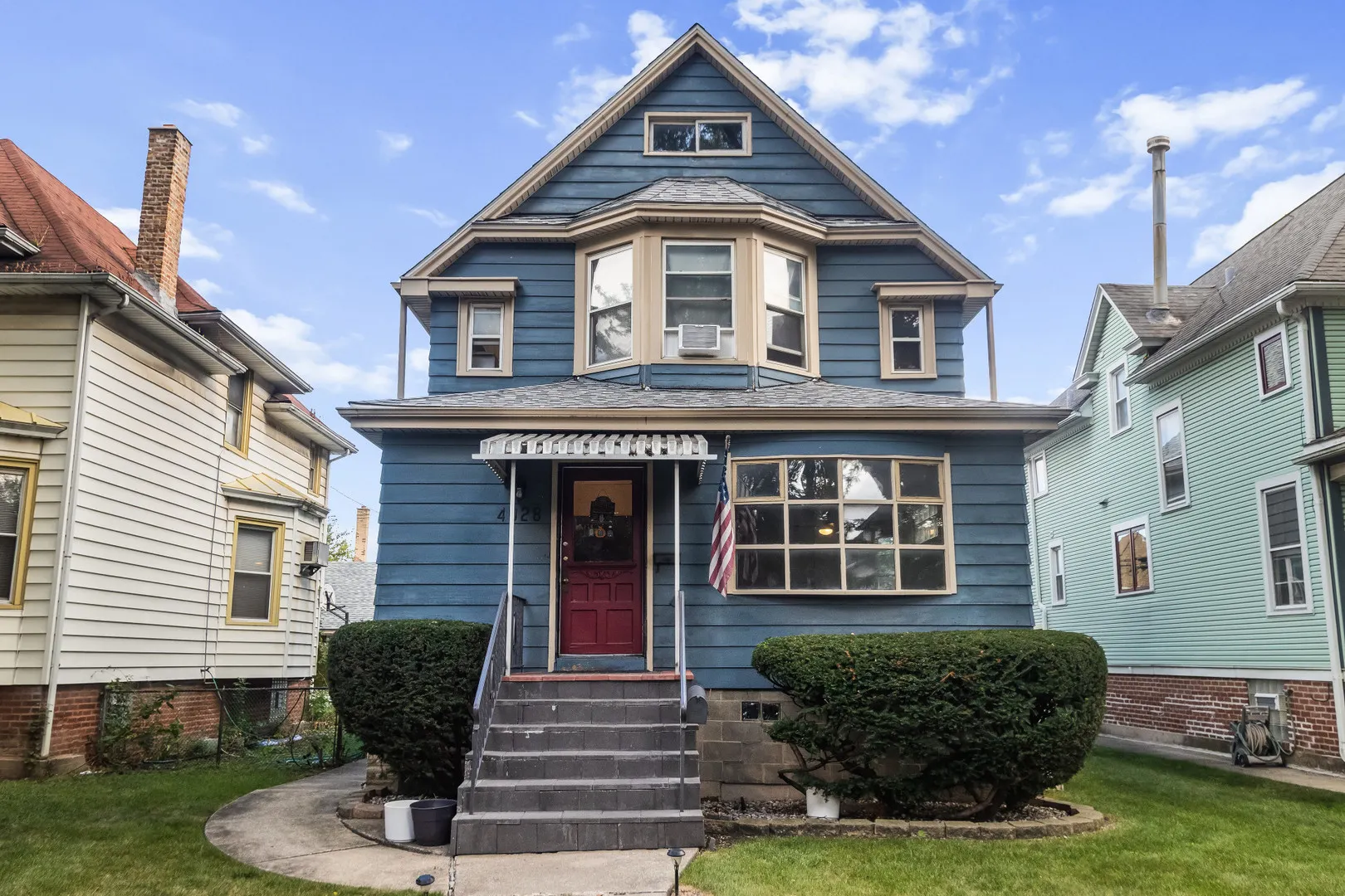 4028 W Waveland Avenue IL