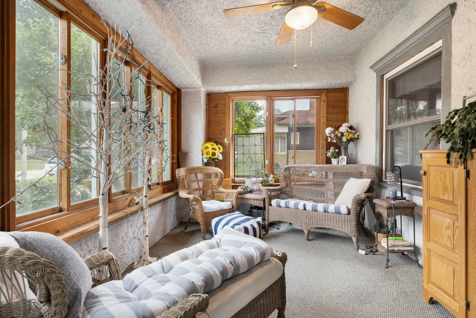 316 E Highland Avenue IL