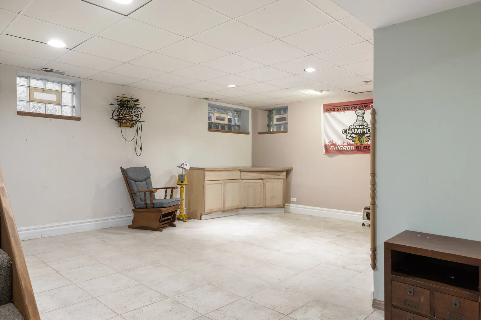 316 E Highland Avenue IL