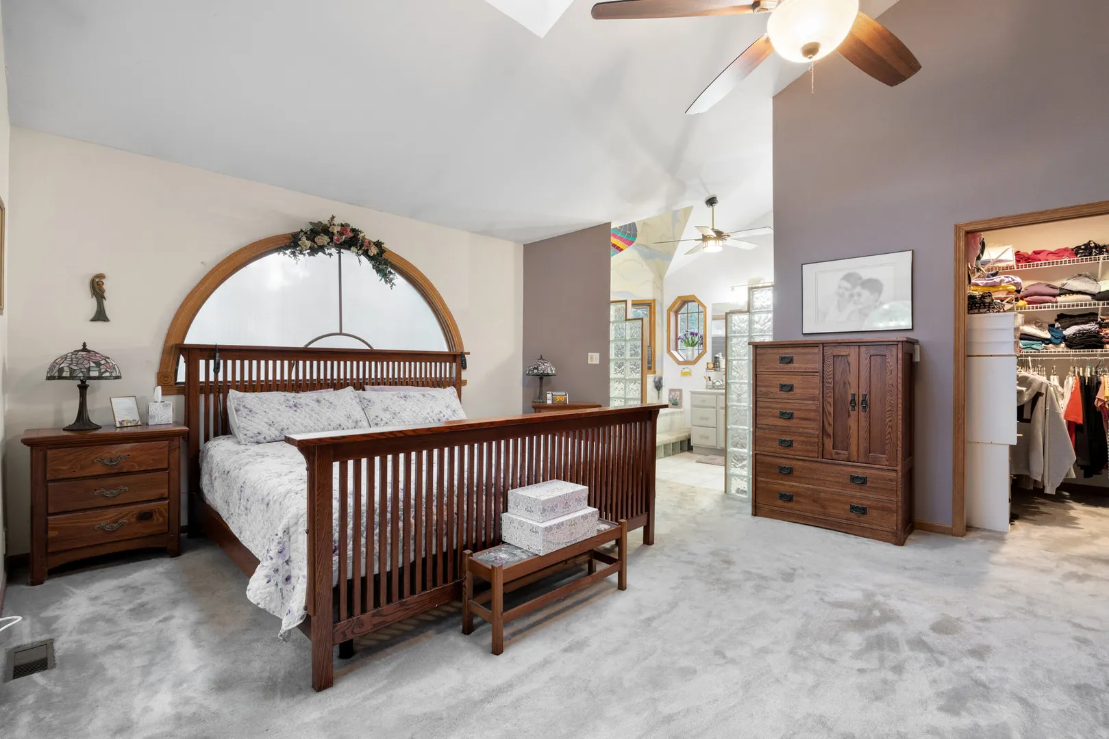 316 E Highland Avenue IL