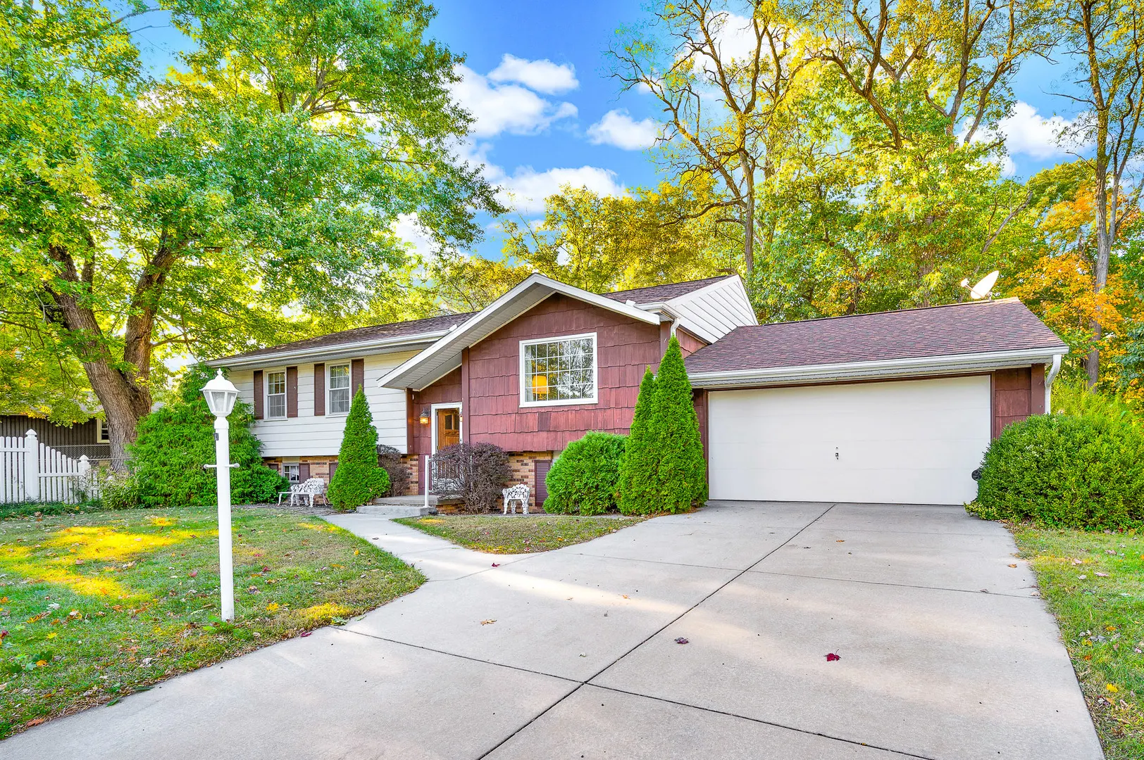 4915 Hopewood Court IL