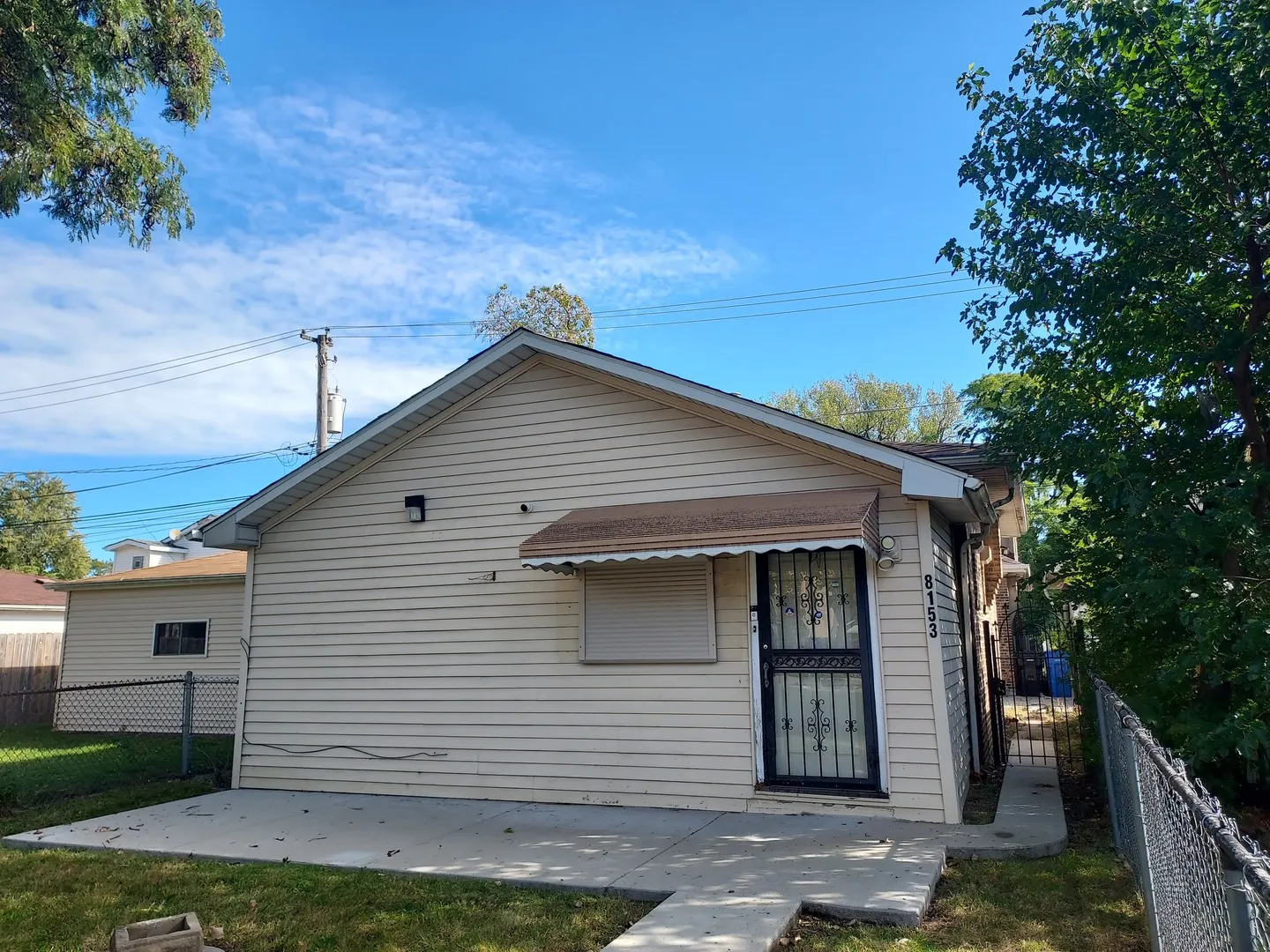 8153 S Calumet Avenue IL