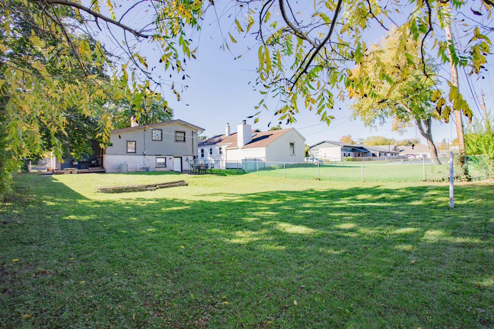 450 E Palatine Road IL