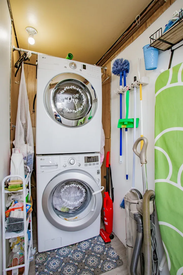 450 E Palatine Road IL