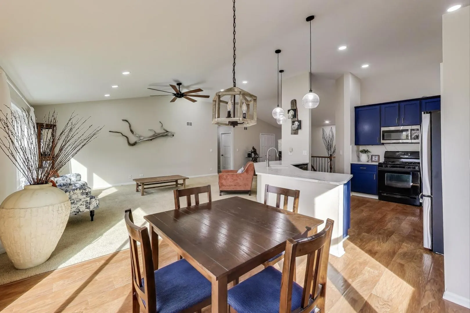 1704 Cherry Court IL