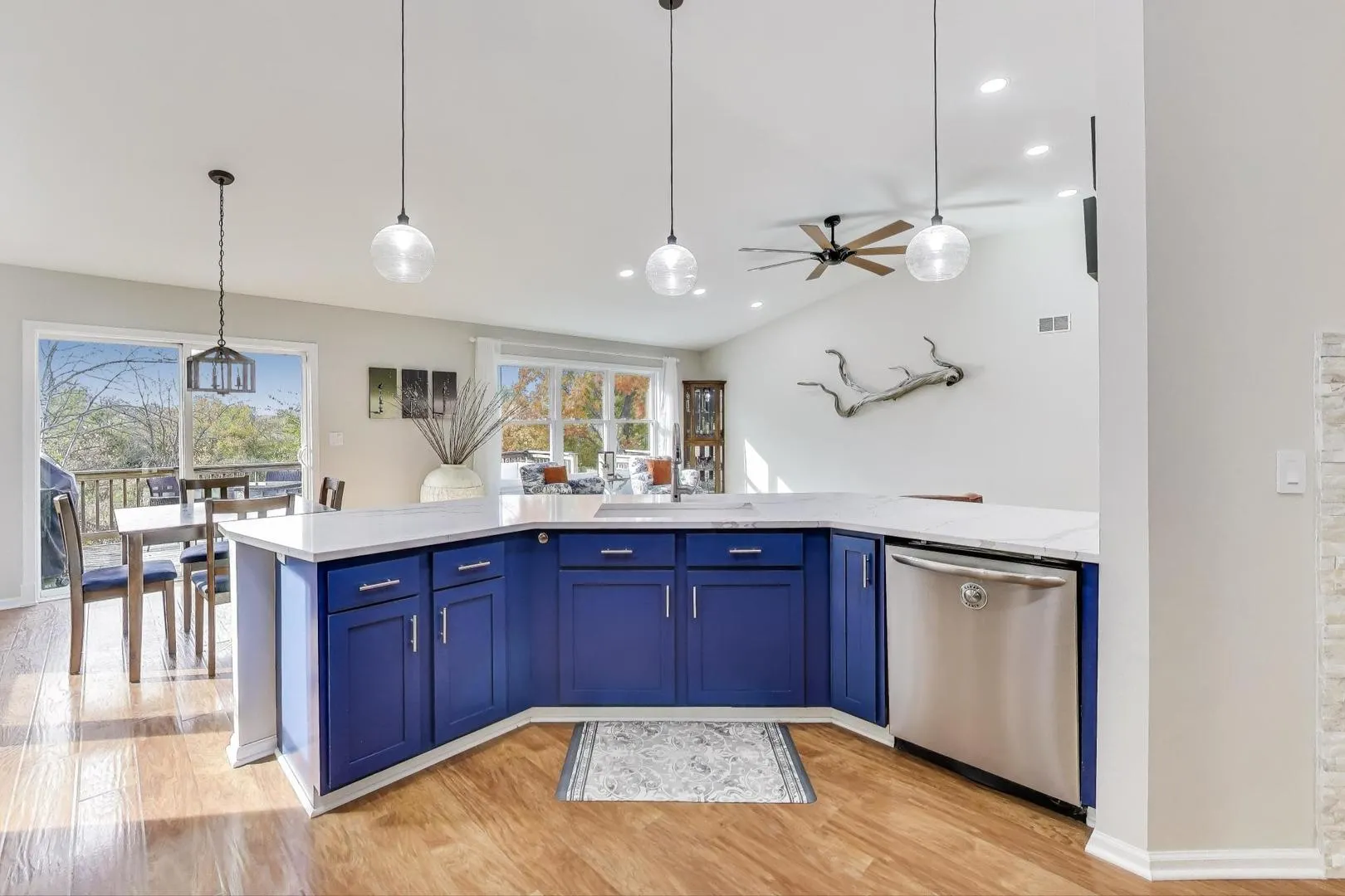 1704 Cherry Court IL