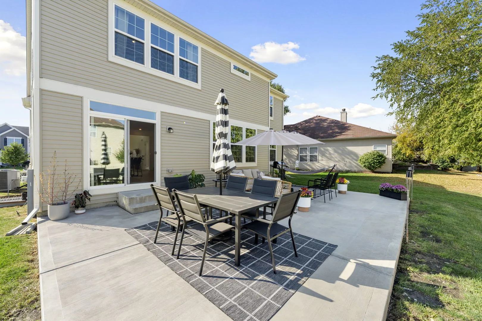 25220 W Zoumar Drive IL