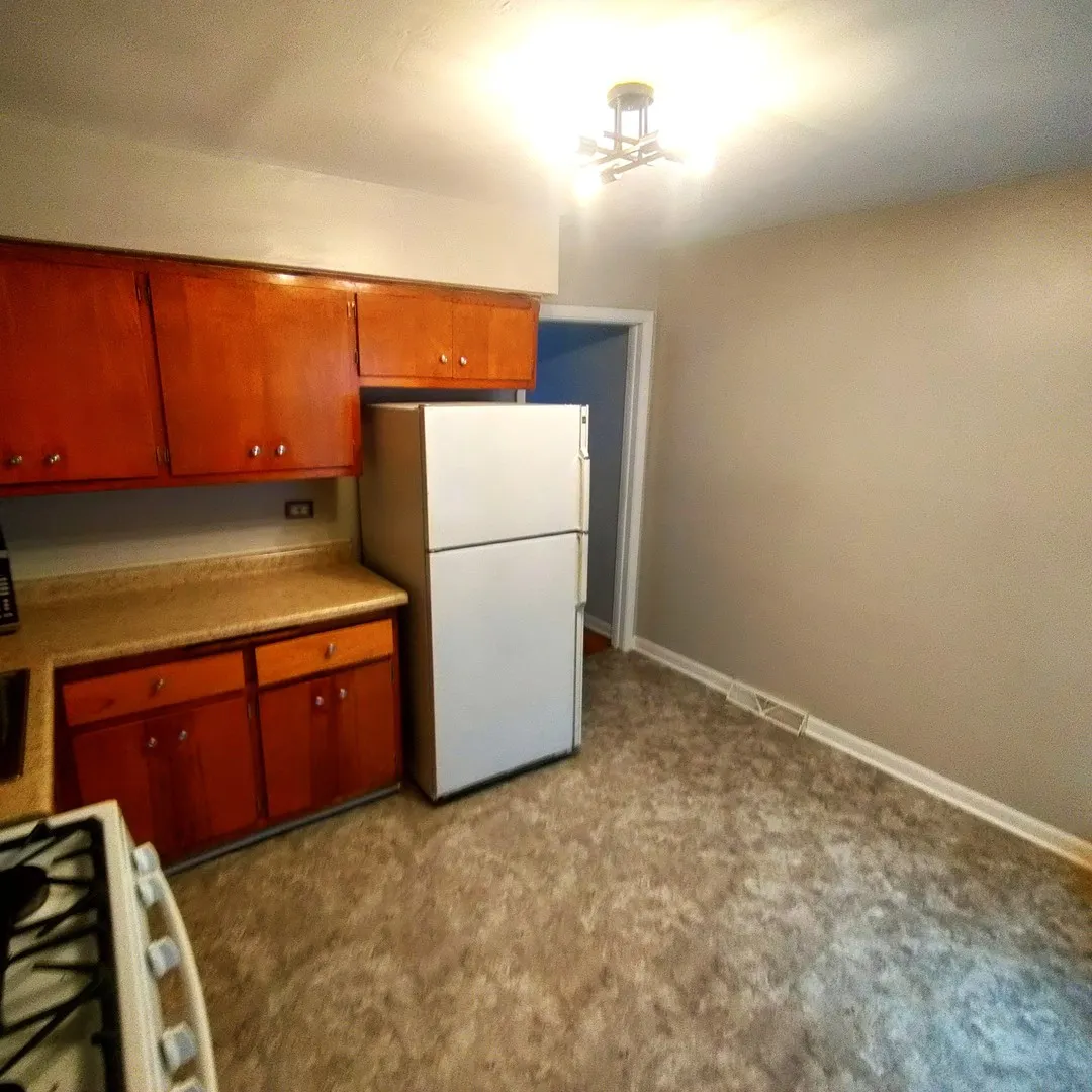 2430 E 73rd Street IL