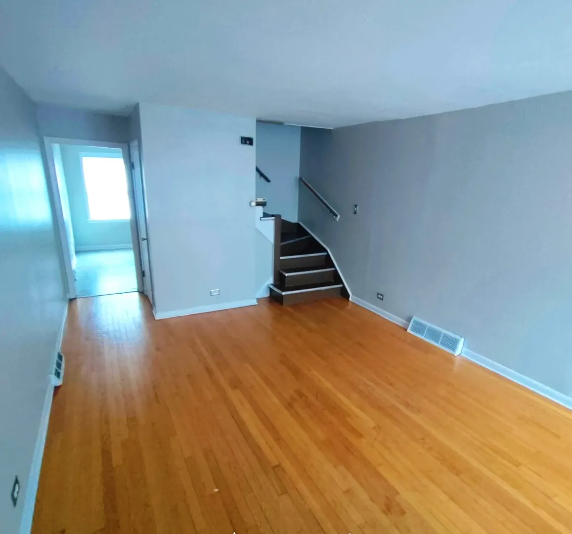 2430 E 73rd Street IL