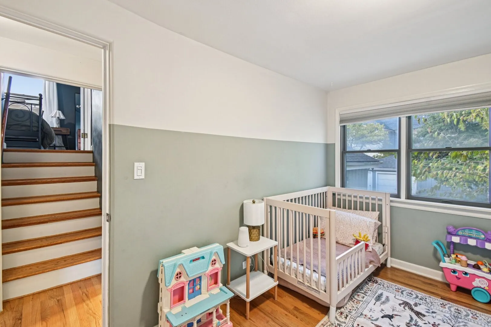 694 S York Street IL