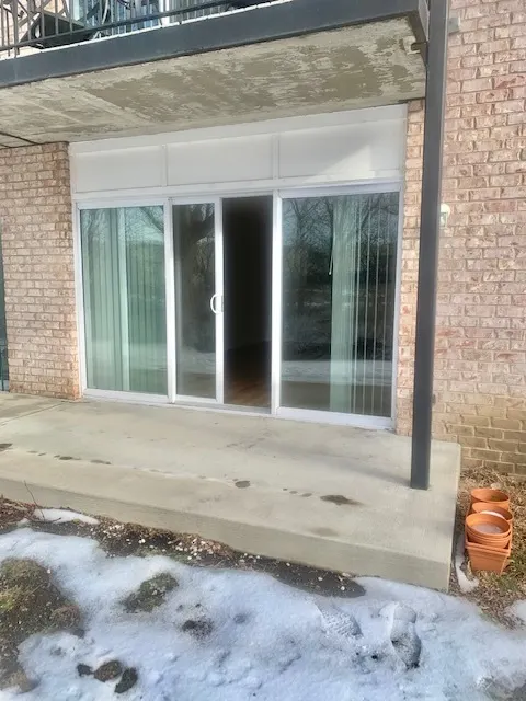 5201 Carriageway Drive 103 IL