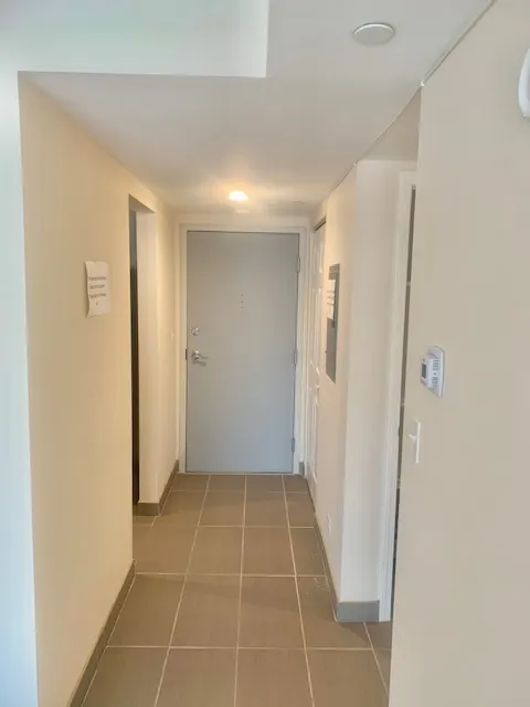 5201 Carriageway Drive 103 IL