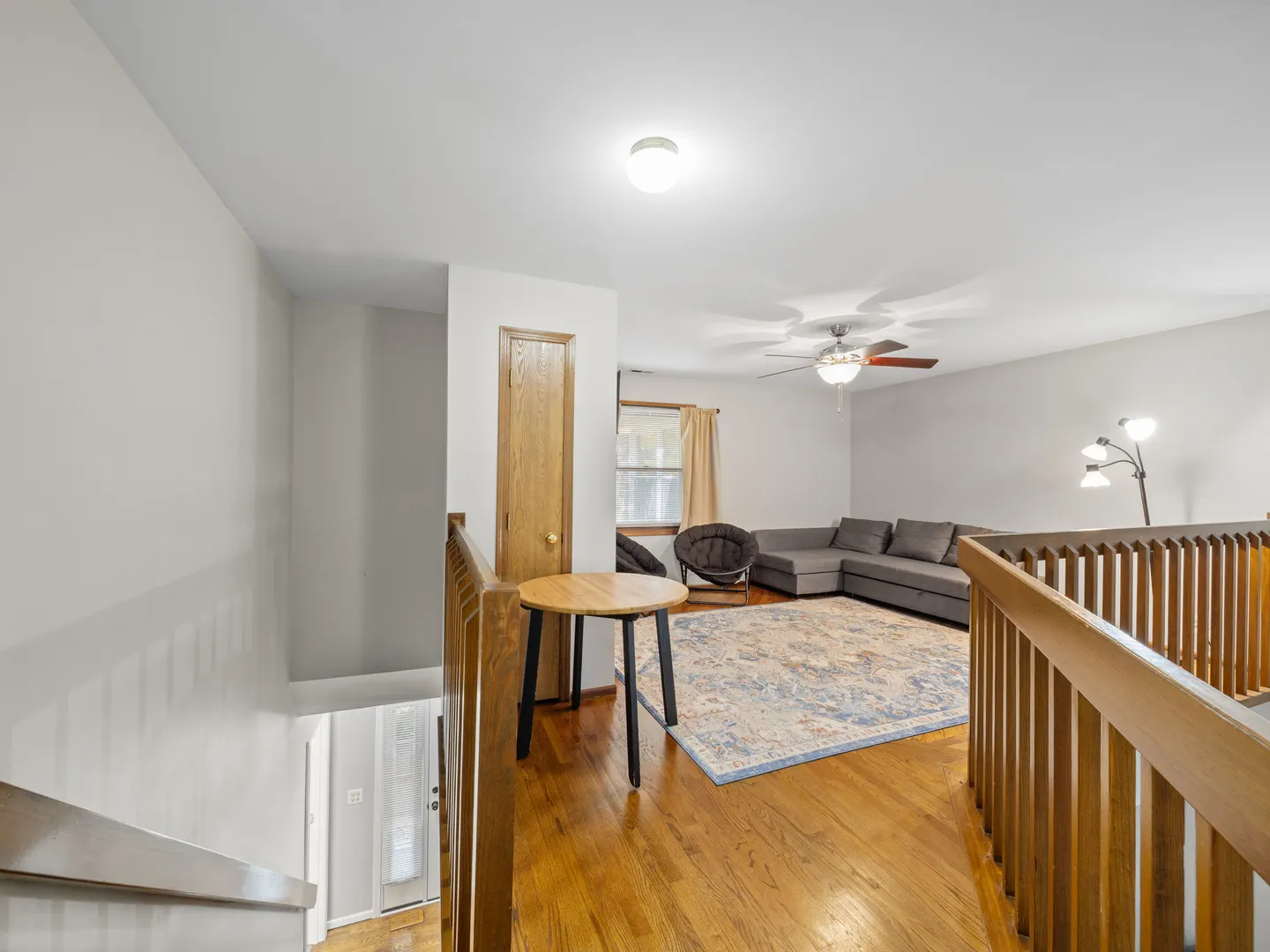340 W Ivy Lane 1B IL