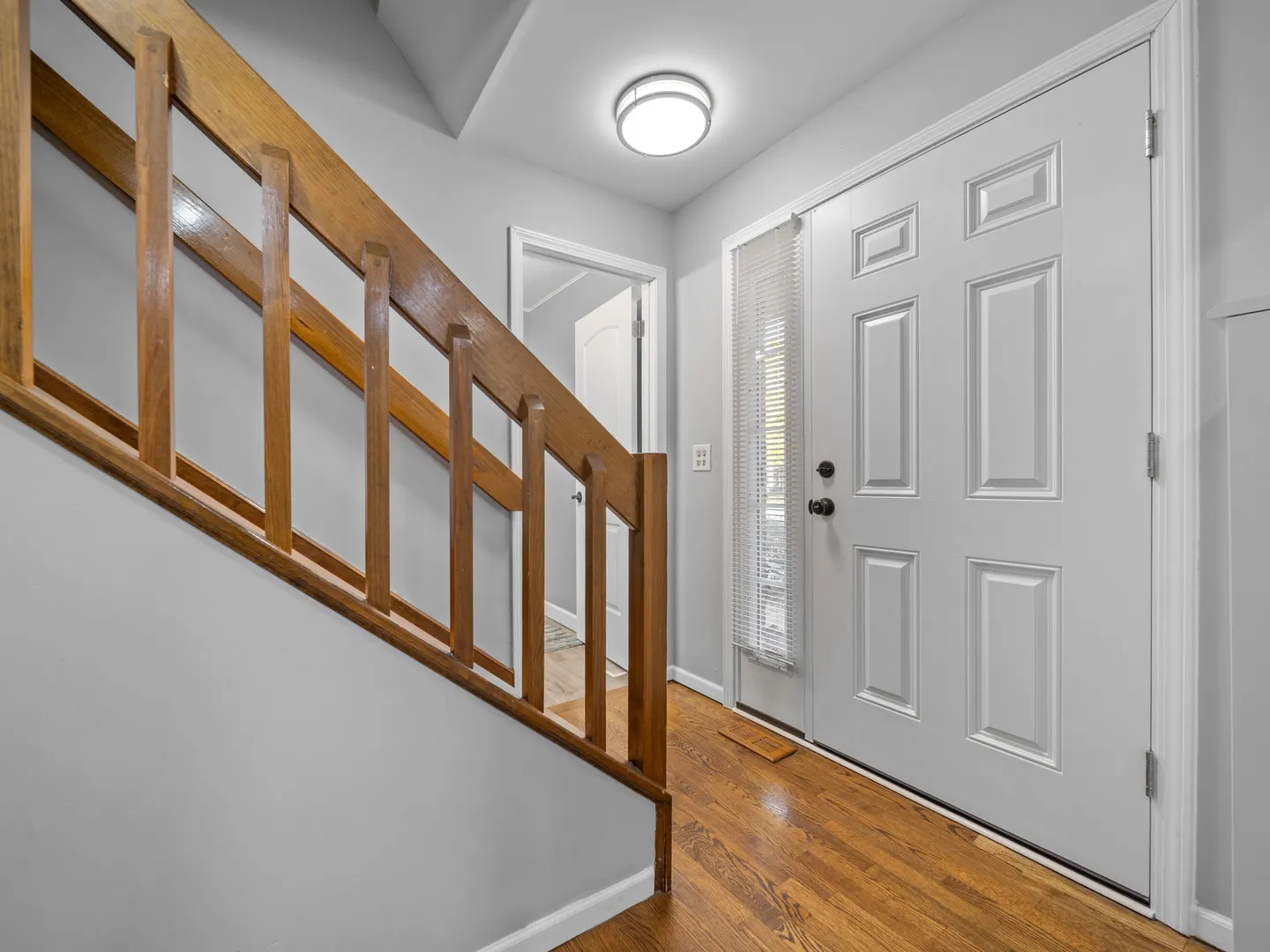 340 W Ivy Lane 1B IL