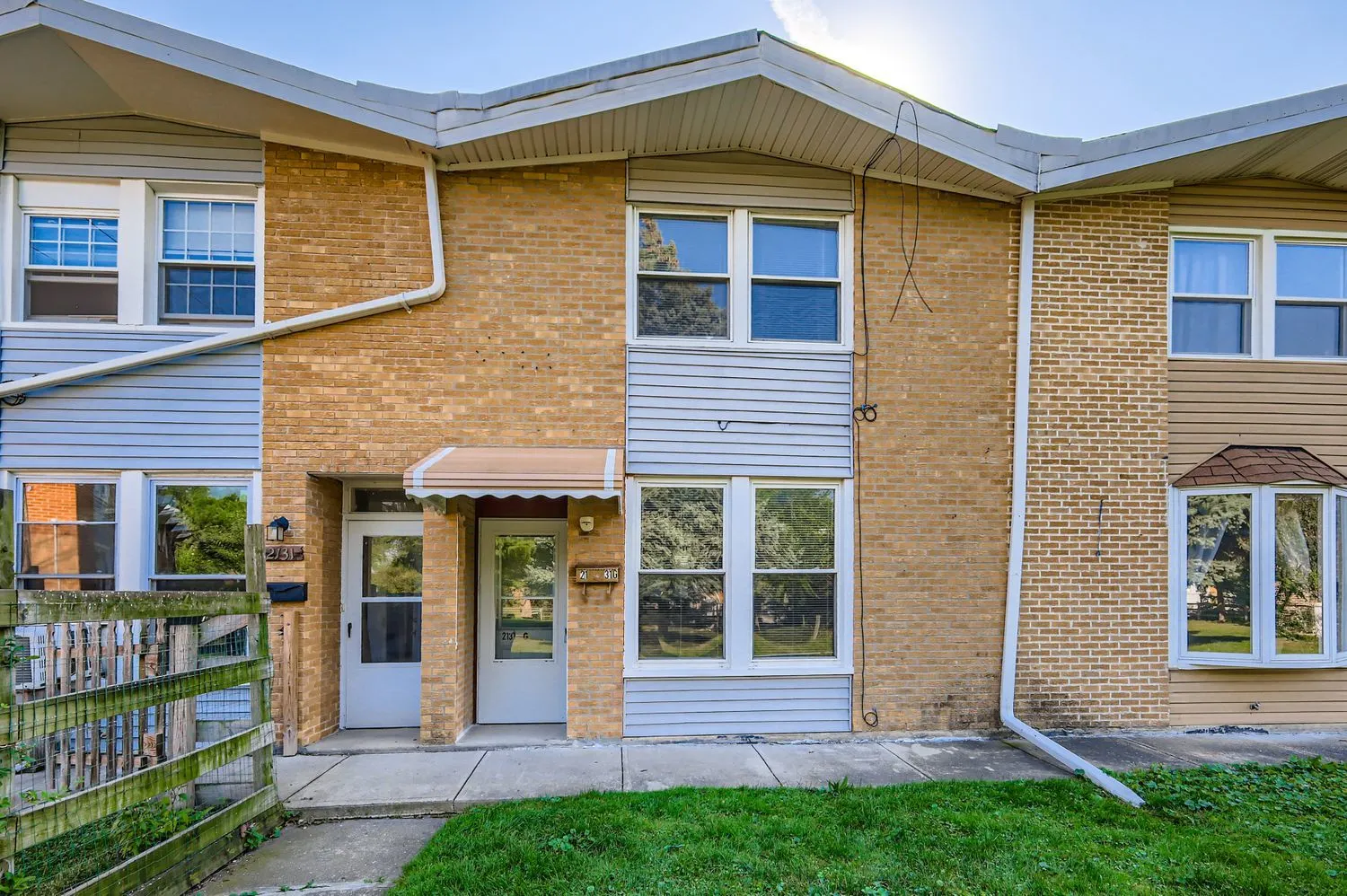 2131 Ash Street G IL